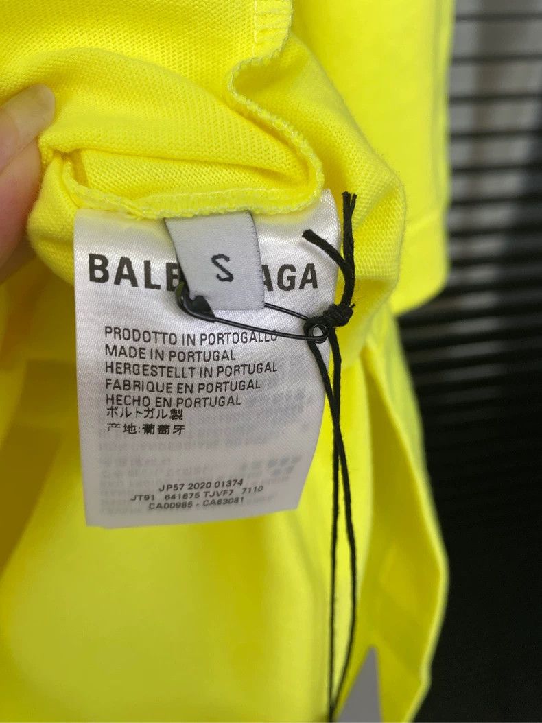 Balenciaga Balenciaga Coca-Cola Wave Apple Green Short Sleeve T-Shirt Size US S / EU 44-46 / 1 - 5 Thumbnail