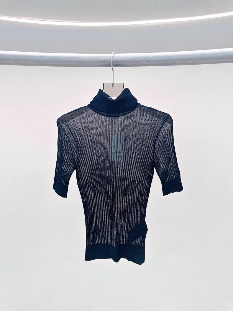 Saint Laurent Paris Saint Laurent Paris Black Knit sweater Size L / US 10 / IT 46 - 1 Thumbnail
