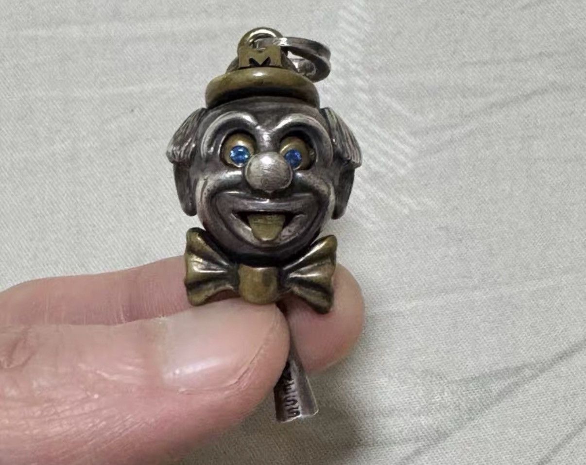 Madness Madness Peanuts & Co. Joker collaboration pendant / key ring Size ONE SIZE - 2 Thumbnail
