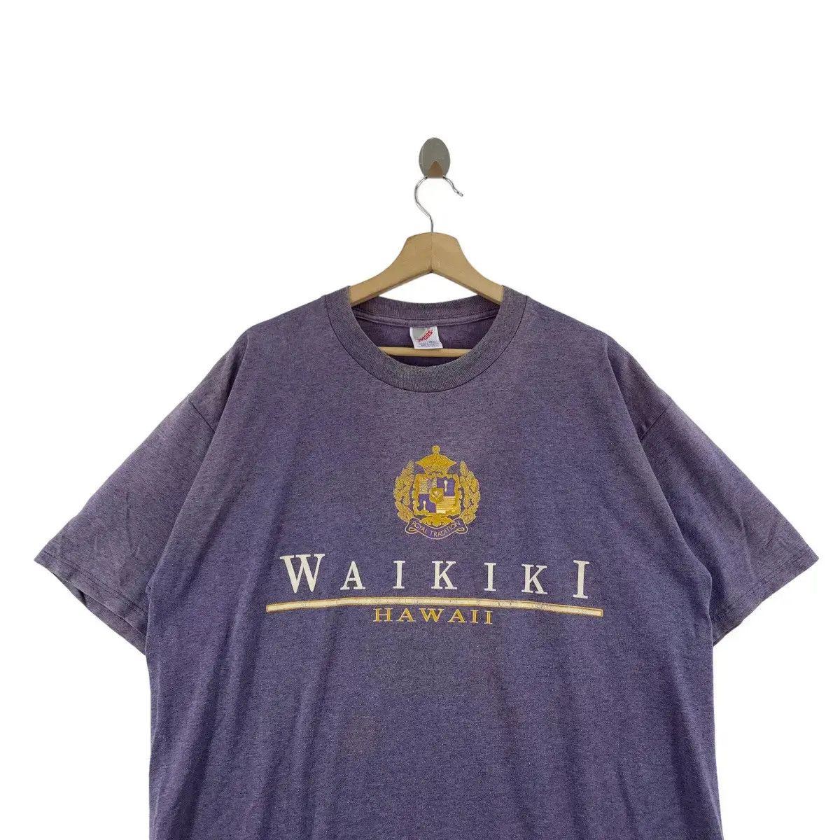 Vintage Vintage 90’ WAIKIKI HAWAII SURF Sun Faded Tee Shirt Top Size US XL / EU 56 / 4 - 2 Thumbnail