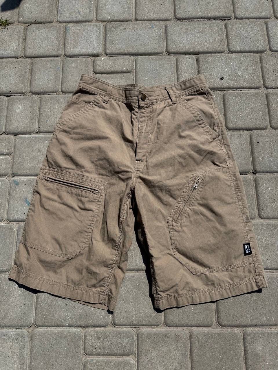 Nike Y2K Nike 6.0 Vintage shorts Size US 28 / EU 44 - 1 Thumbnail