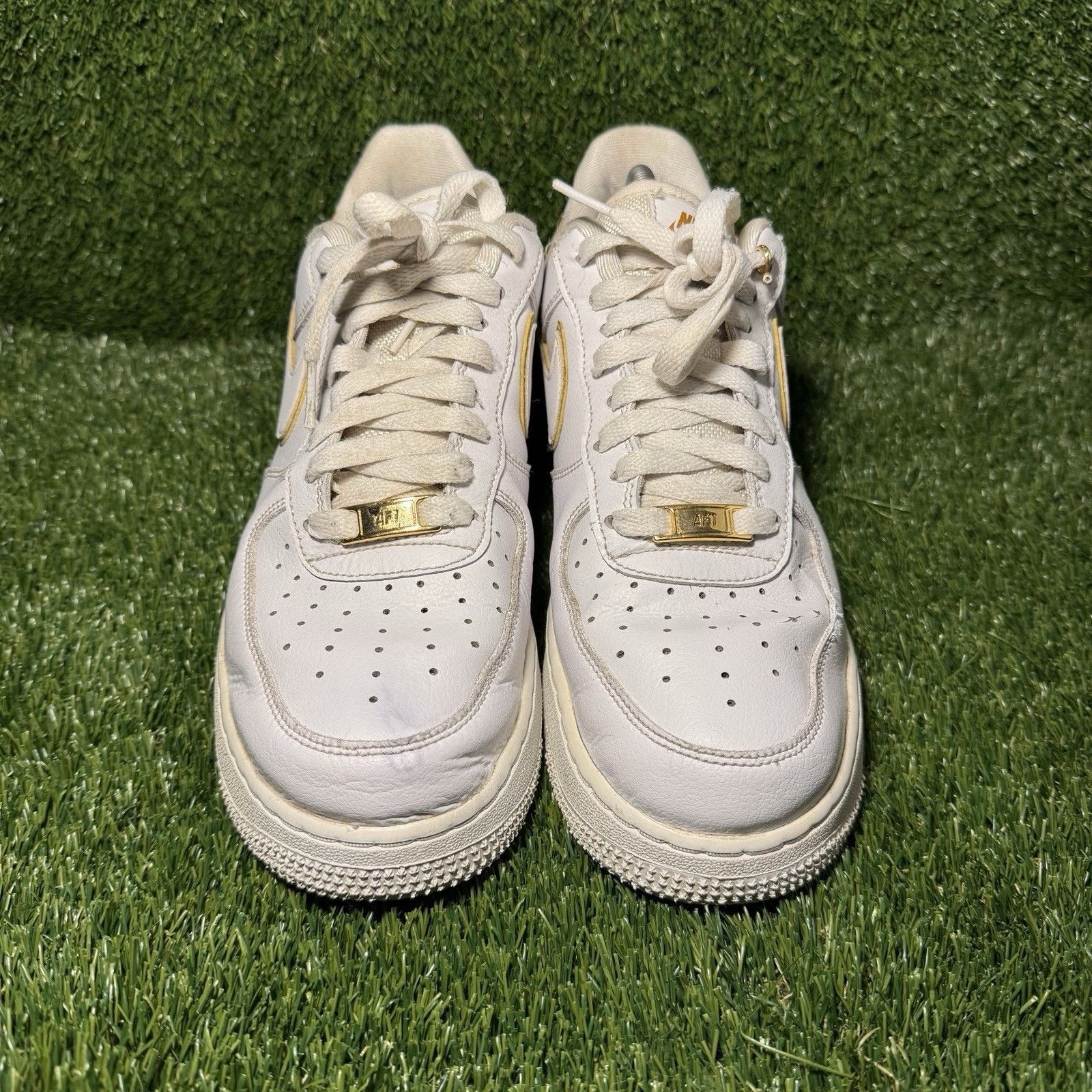 Nike Size 10 - Nike Air Force 1 07 ESS Metallic Gold W Size US 10 / IT 40 - 4 Thumbnail