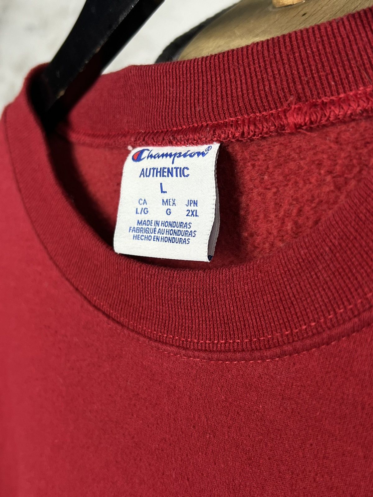 Champion Vintage Champion Red Crewneck Sweatshirt Size L - XL Size US L / EU 52-54 / 3 - 3 Thumbnail