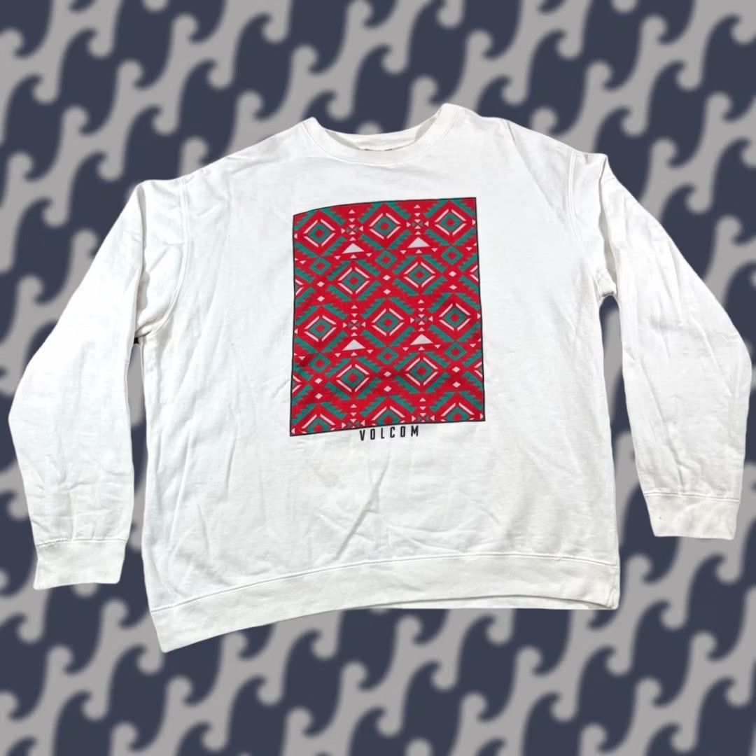 Volcom VINTAGE Volcom Sweatshirt Mens L Crew Neck Logo Graphic 90s Aztec USA Surf Skate Pullover White Size US L / EU 52-54 / 3 - 1 Thumbnail