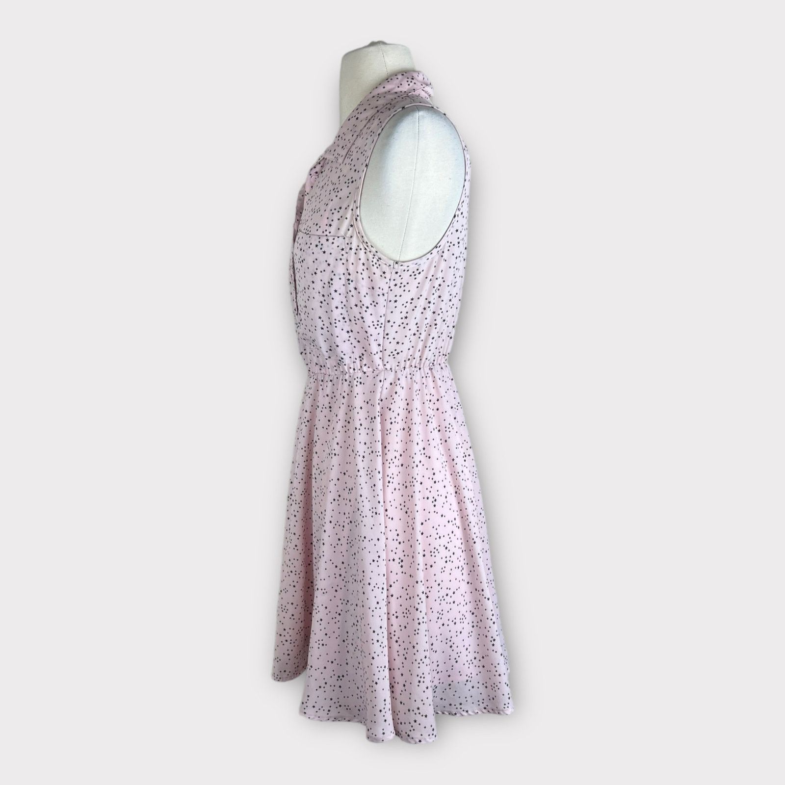 H&M Undivided by H&M | Vintage Y2K Star Print A-line Dress Size M / US 6-8 / IT 42-44 - 2 Thumbnail