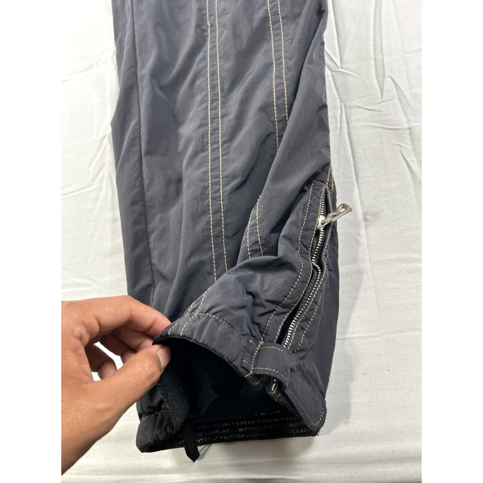 Bogner Bogner Ski One-Piece Jumpsuit Womens Size 10 Large Belted Black Vintage USA 31 in Inseam Size 32" / US 10 / IT 46 - 5 Thumbnail