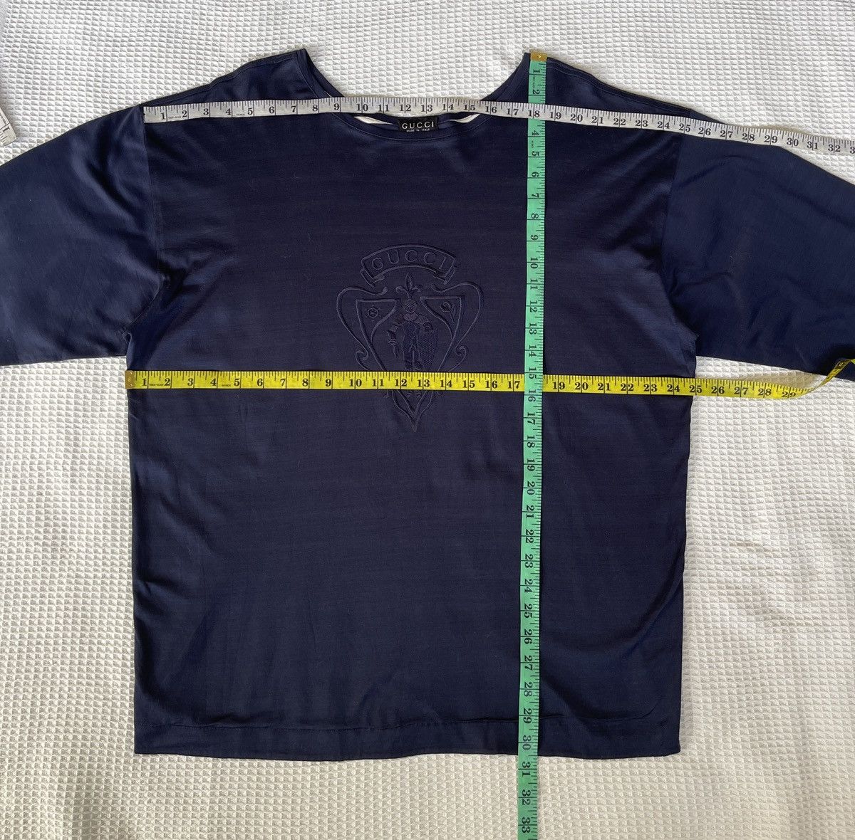 Gucci A/W’25🔥GUCCI🔥Embroidered Crest Logo 3Quartes Tshirt Size S / US 4 / IT 40 - 13 Thumbnail