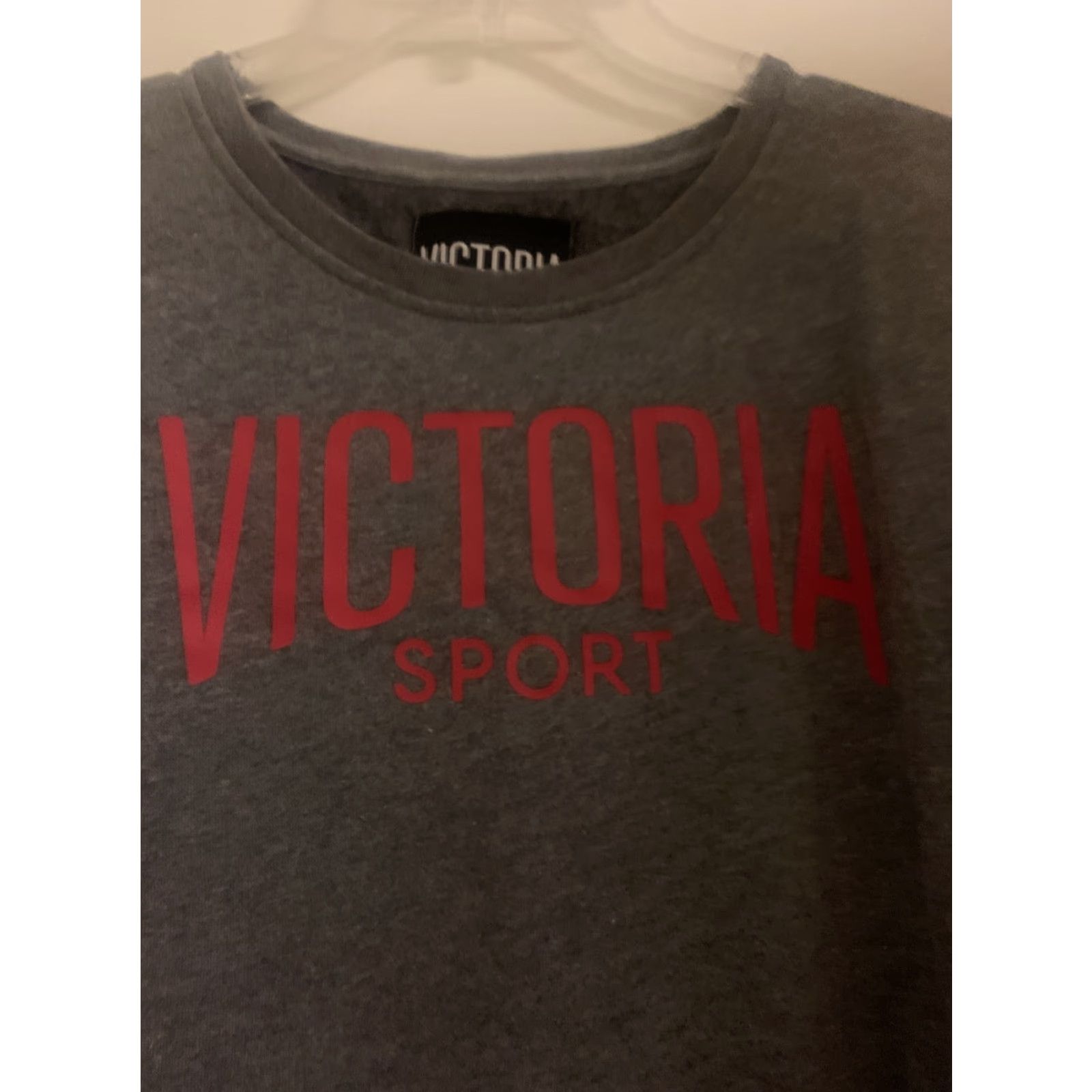 Victoria's Secret Victoria's Secret Sport Shirt Long Sleeve Gray Women L Regular Crew Neck Activewear Shirt Size L / US 10 / IT 46 - 2 Thumbnail