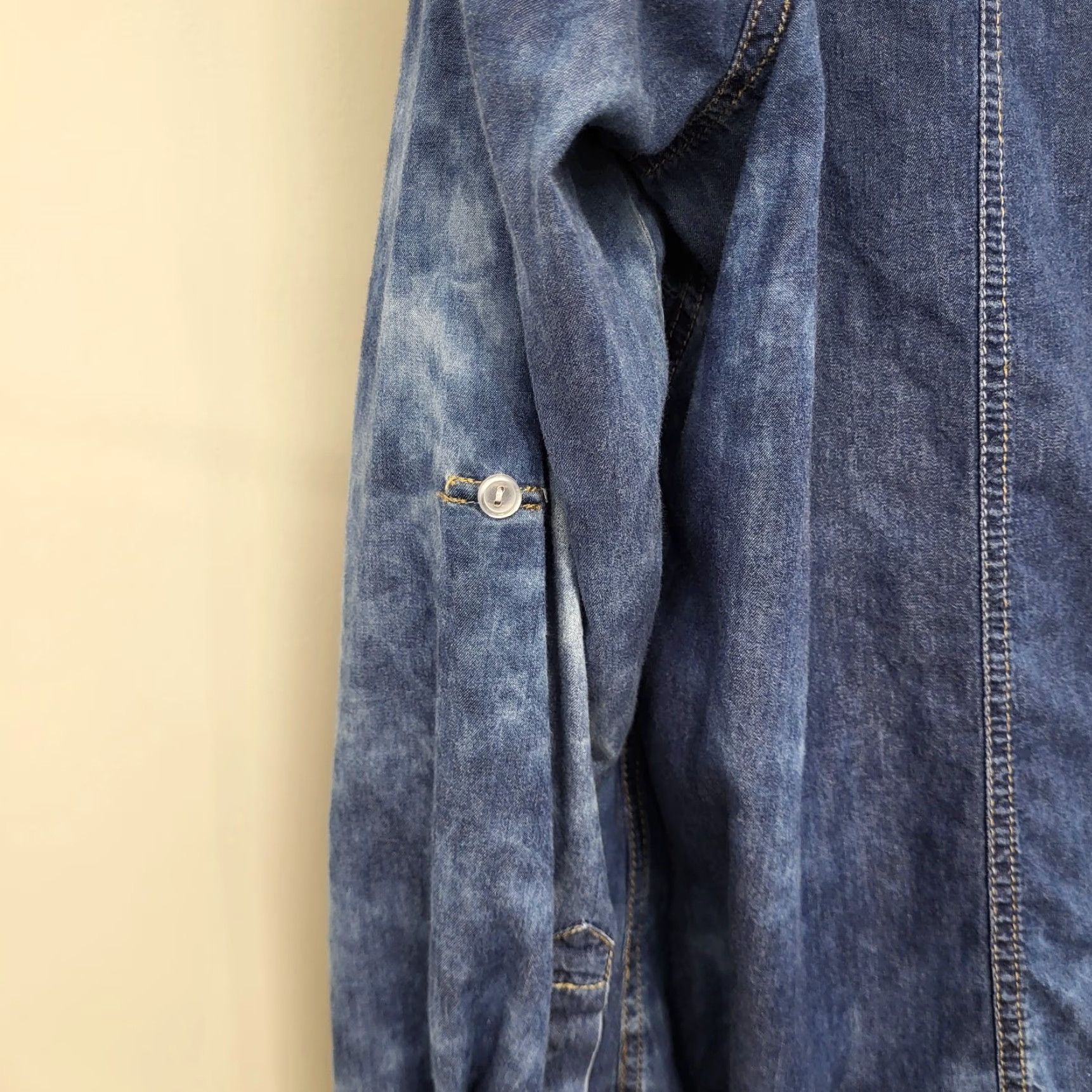 Vintage YMI Jean Shirt Women's 2X Blue Top 100% Cotton Snap Long Sleeve Distressed Blouse Shirt Men? Wait. No extra text. Size XXL / US 16-18 / IT 52-54 - 6 Thumbnail
