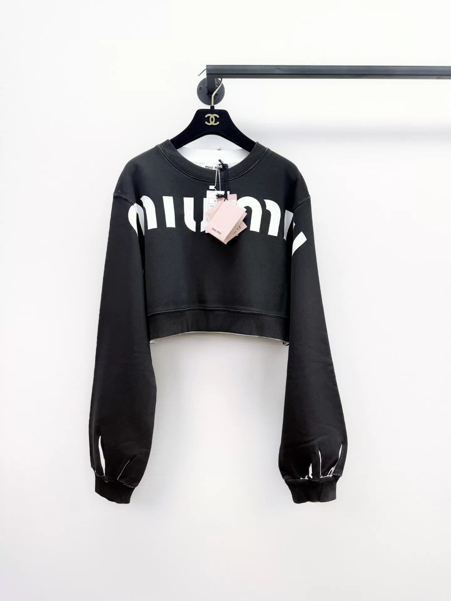 Miu Miu MIU MIU New With Tags Sweatshirt L Authentic Size L / US 10 / IT 46 - 1 Thumbnail