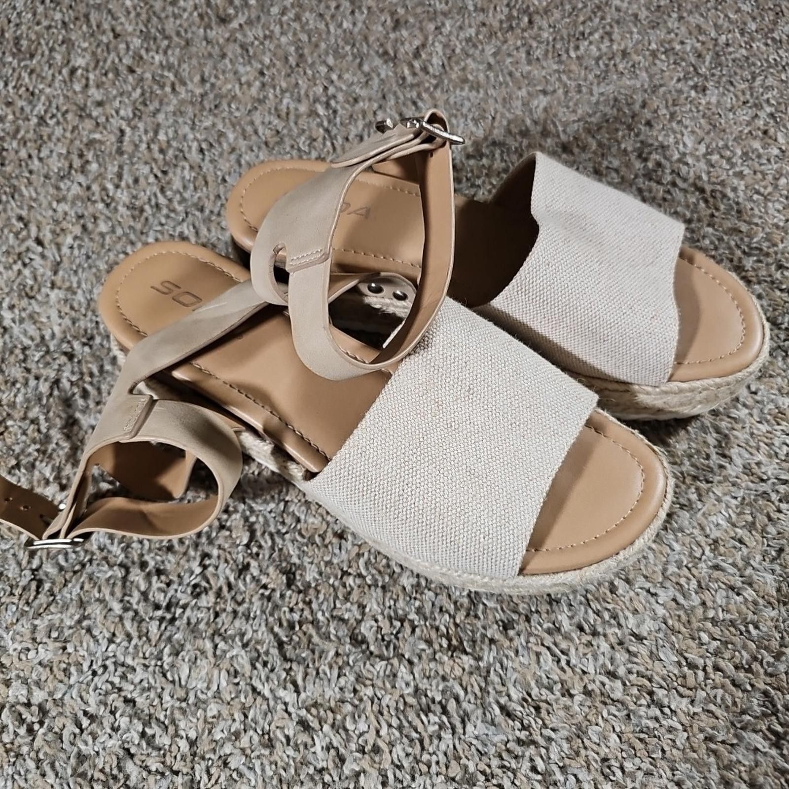 Scotch & Soda SODA sz 8 Sisal Buckle Slight Heel Sandals Size US 8 / IT 38 - 1 Thumbnail