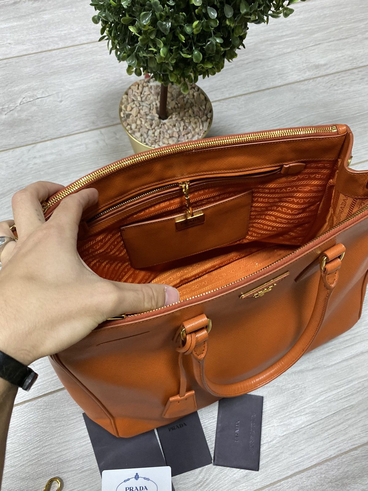 Prada Prada Milano Leather Saffiano selfbridge tote double zip bag Size ONE SIZE - 8 Thumbnail