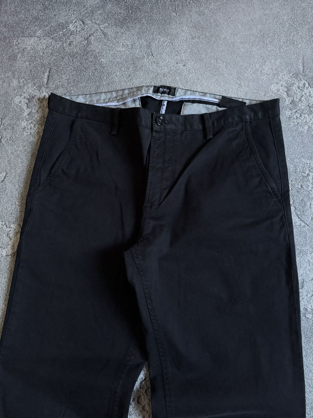 Hugo Boss Hugo boss casual pants trousers chinos old money Size US 36 / EU 52 - 9 Thumbnail