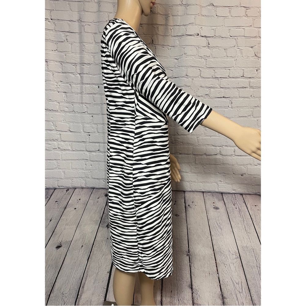 Chicos New Chico's Textured Jessie Black White Stripe Dress Size 1 Size M / US 6-8 / IT 42-44 - 5 Thumbnail