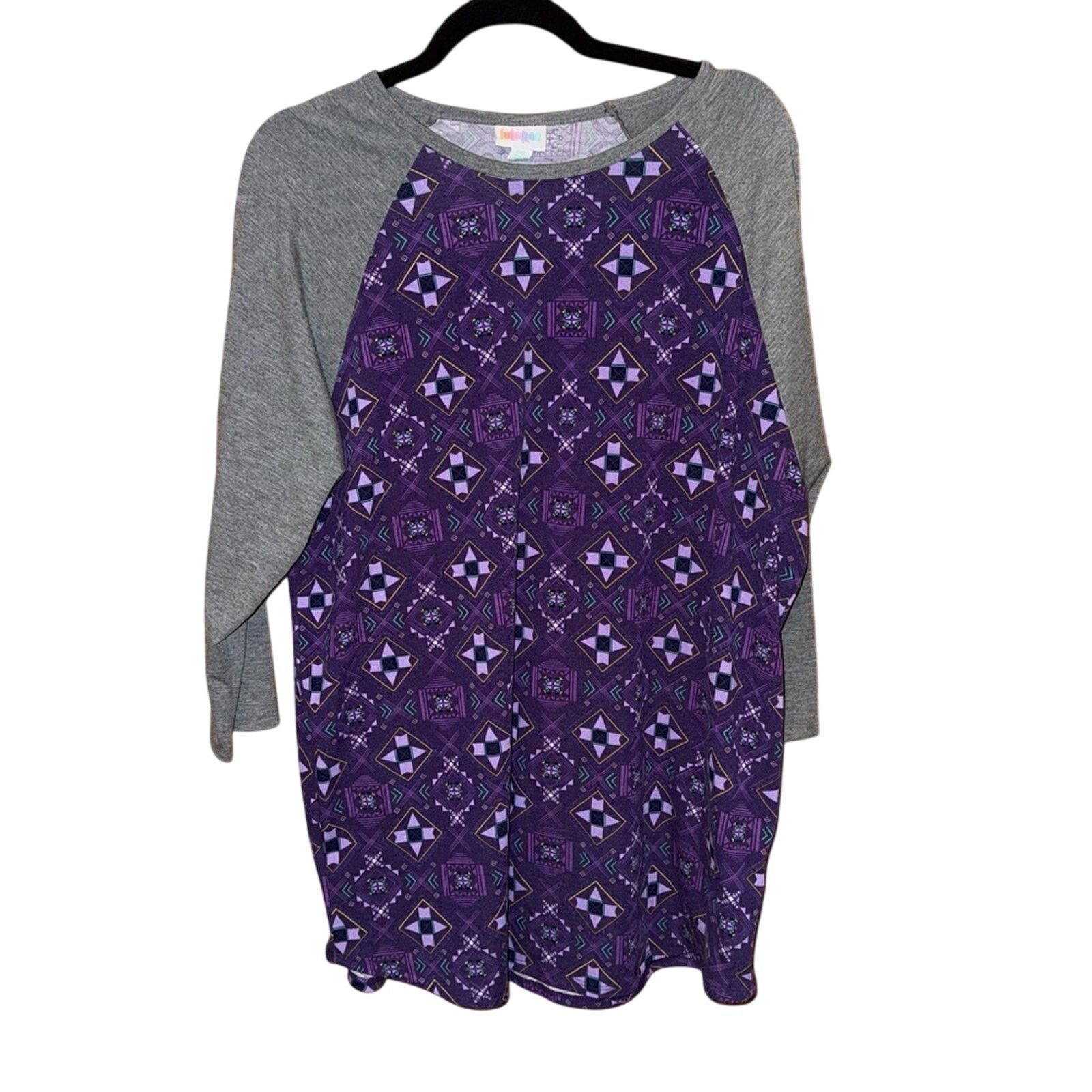 Other LuLaRoa XXL Purple and Gray Patterned Raglan Shirt Size XXL / US 16-18 / IT 52-54 - 1 Thumbnail