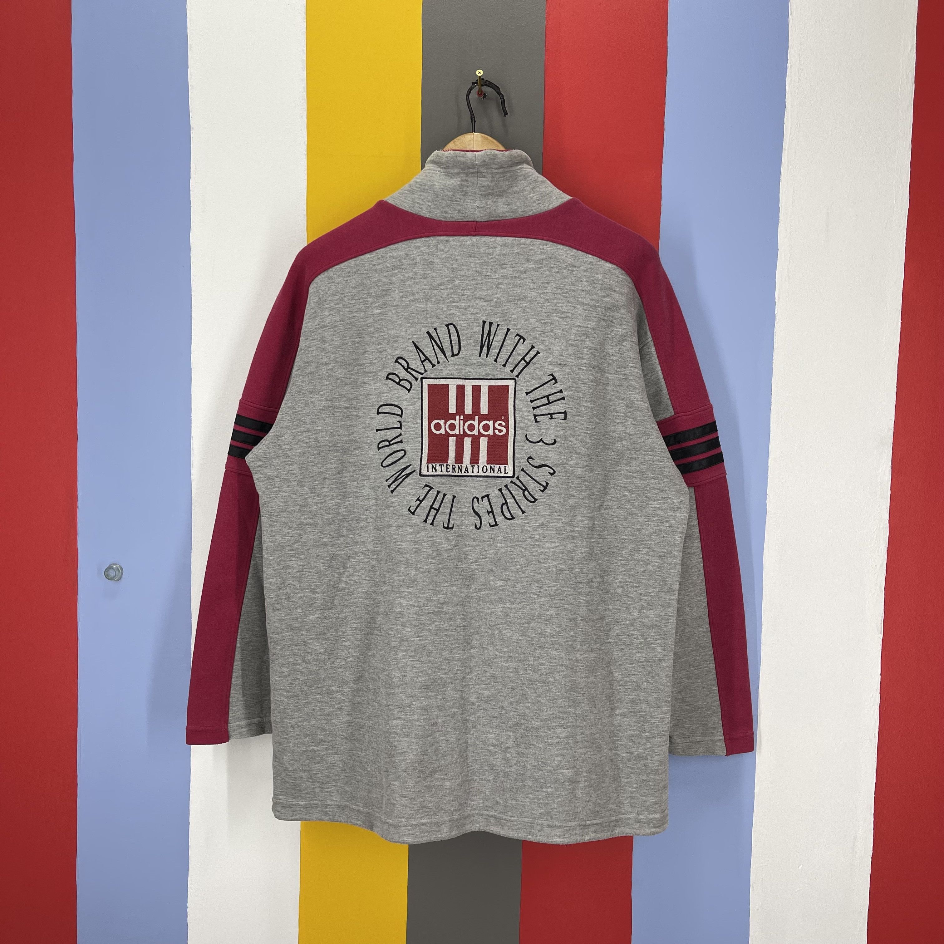 Adidas 90s Vintage ADIDAS THREE STRIPE Sweatshirt Jumper #1239/AQ Size US L / EU 52-54 / 3 - 14 Thumbnail