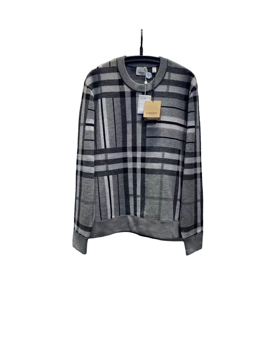 Burberry Burberry All-Over Check Wool Knit Sweater L Size US L / EU 52-54 / 3 - 1 Thumbnail