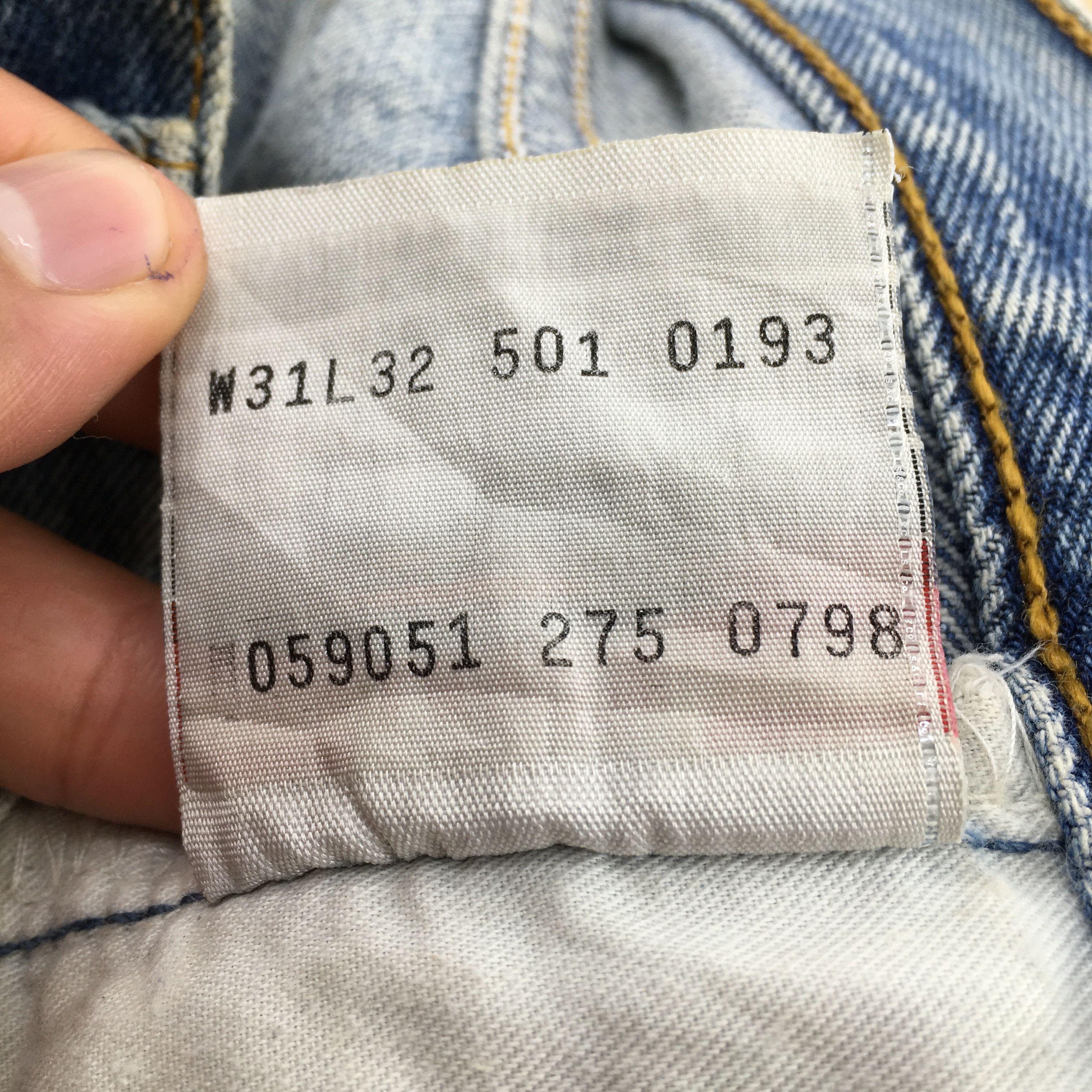Levi's Size 31x33 Vintage 90s Levi's 501 Faded Blue Jeans S1489 Size US 31 - 14 Thumbnail