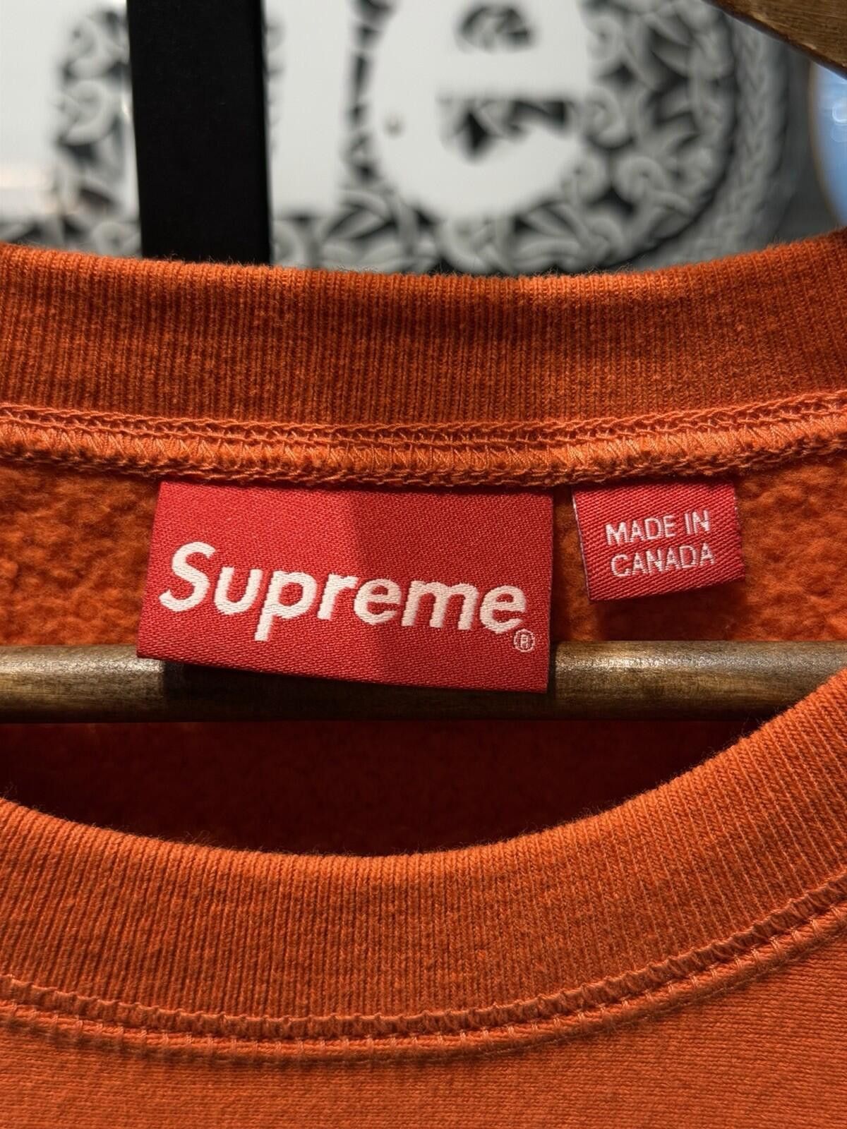 Supreme Supreme Crew Neck Sweatshirt Orange Knicks NYC Medium Size US M / EU 48-50 / 2 - 8 Thumbnail