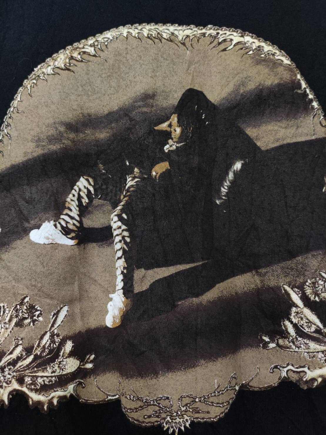 Rap Tees Don Toliver " Life Of A Don " Album Promo T-Shirt Size US XL / EU 56 / 4 - 4 Thumbnail