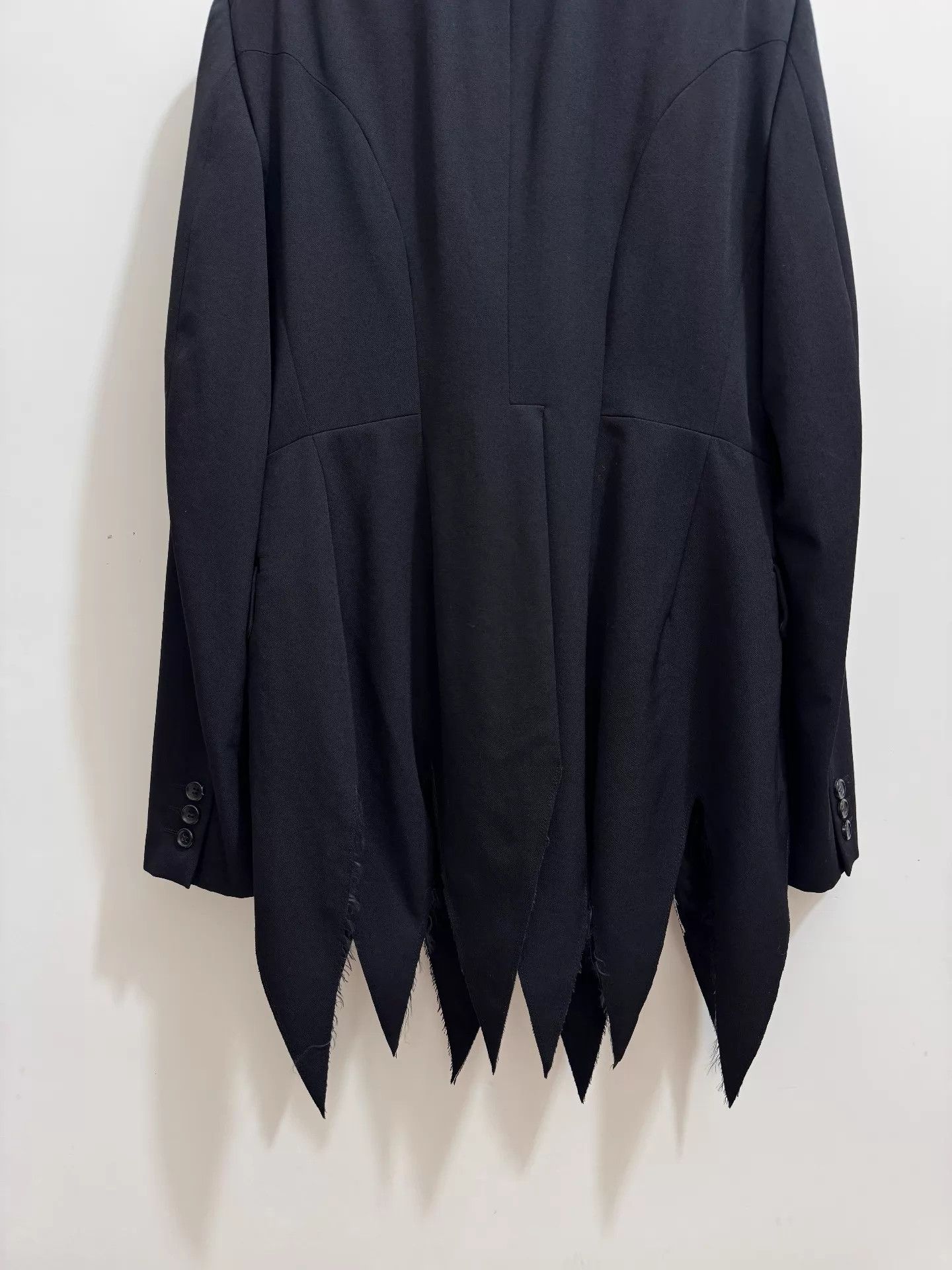 Comme des Garcons CDG Homme Plus S, Shoulder 43, Chest 100, Sleeve 63 Size US S / EU 44-46 / 1 - 5 Thumbnail