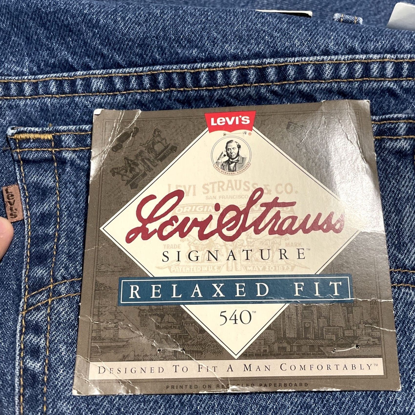 Levi's VINTAGE Levi's Jeans 540 Signature Relaxed Fit 46x30 45x30 Big & Tall Men denim blue 90s Retro NWT 100% Cotton USA Mens Jeans Size US 44 / EU 60 - 5 Thumbnail