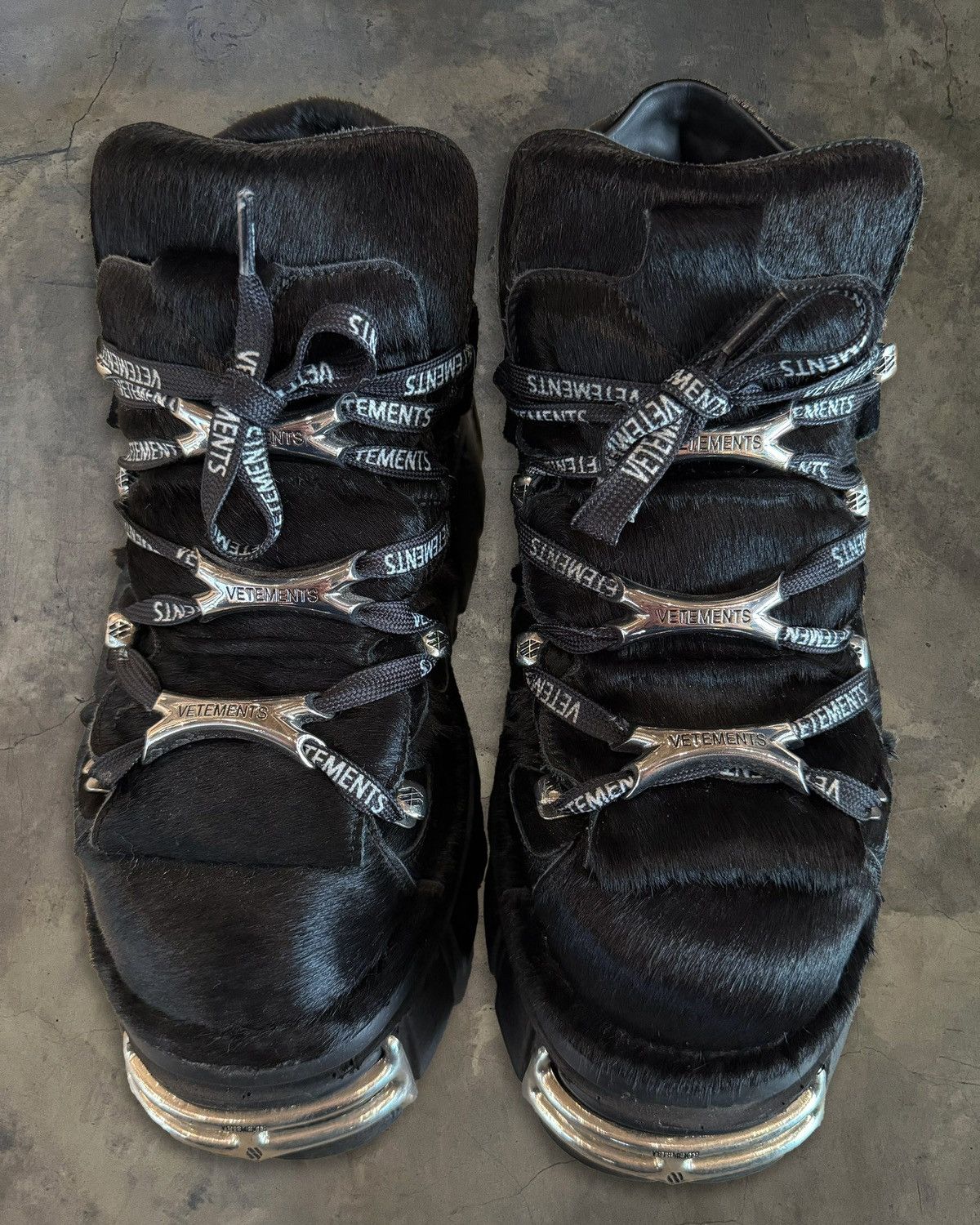 New Rock × Vetements VETEMENTS X NEW ROCK PONY HAIR BOOTS Size US 9.5 / EU 42-43 - 2 Thumbnail
