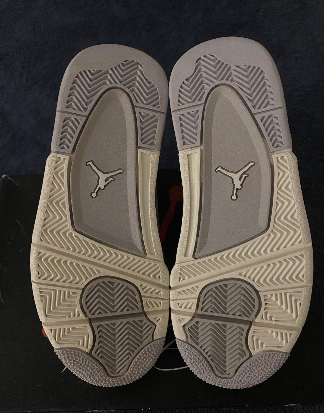 Jordan Brand Jordan 4 Frozen moments Size US 7 / IT 37 - 3 Thumbnail