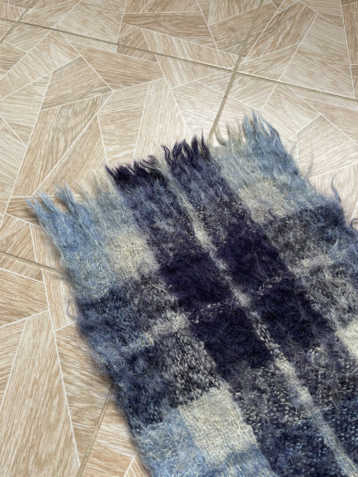 Japanese Brand × Vintage Y2K Rare Archive Japanese Vintage Mohair Wool Striped Scarf Size ONE SIZE - 6 Thumbnail