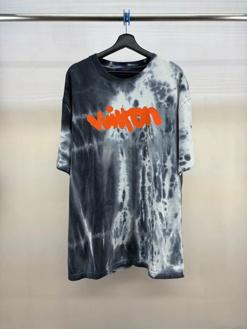 Louis Vuitton Louis Vuitton Tie-dyed short sleeves 2501-Nextarrow Size US XXL / EU 58 / 5 - 1 Thumbnail