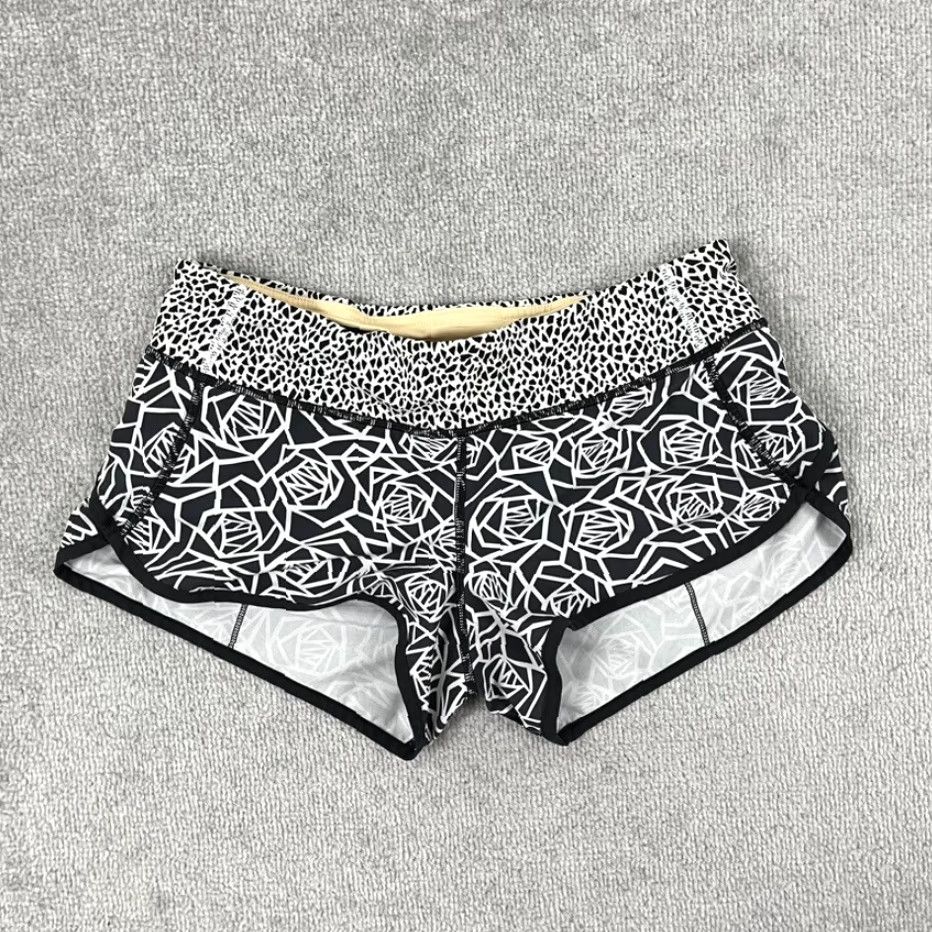 Lululemon Lululemon Run Speed Shorts Womens Size 6 / 3" Posey Black White Lined Running Size 28" / US 6 / IT 42 - 4 Thumbnail