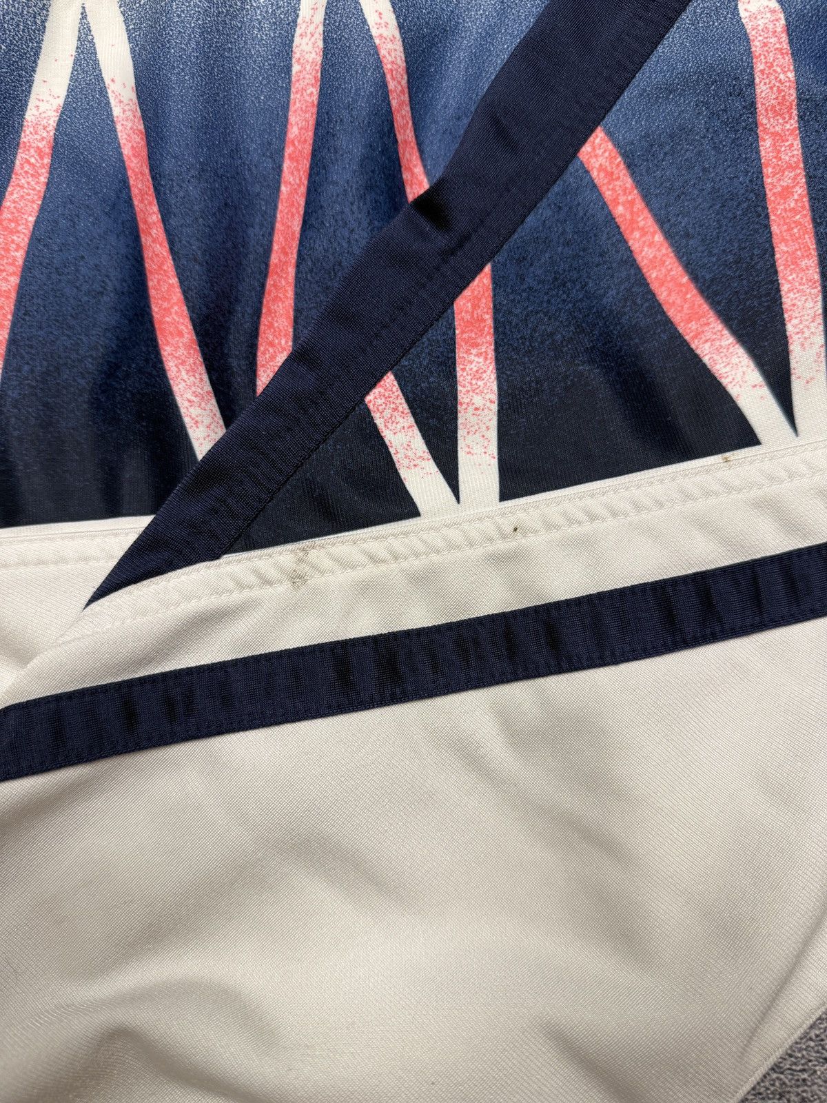 Diadora Vintage Diadora Italia 90s Track Jacket World Cup Retro Mens Size US L / EU 52-54 / 3 - 14 Thumbnail