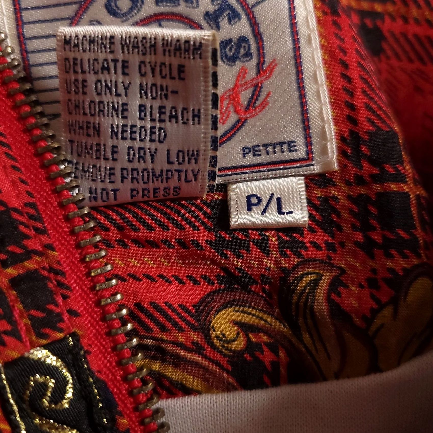 Vintage VINTAGE Sports Accent Jacket Womens Petite Large Red Plaid Baroque Horse Equestrian 90s Size L / US 10 / IT 46 - 6 Thumbnail