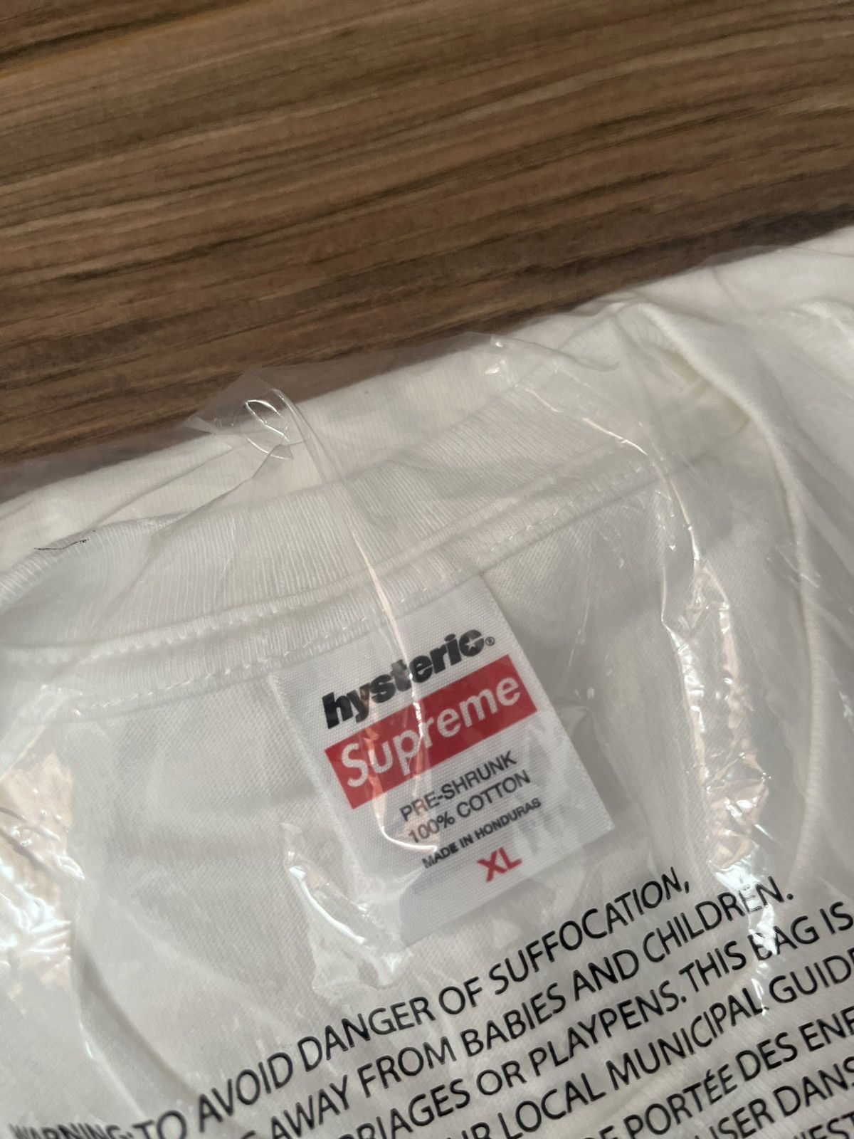 Hysteric Glamour × Supreme Supreme Hysteric Glamour Pin Up Tee Size US XL / EU 56 / 4 - 6 Thumbnail