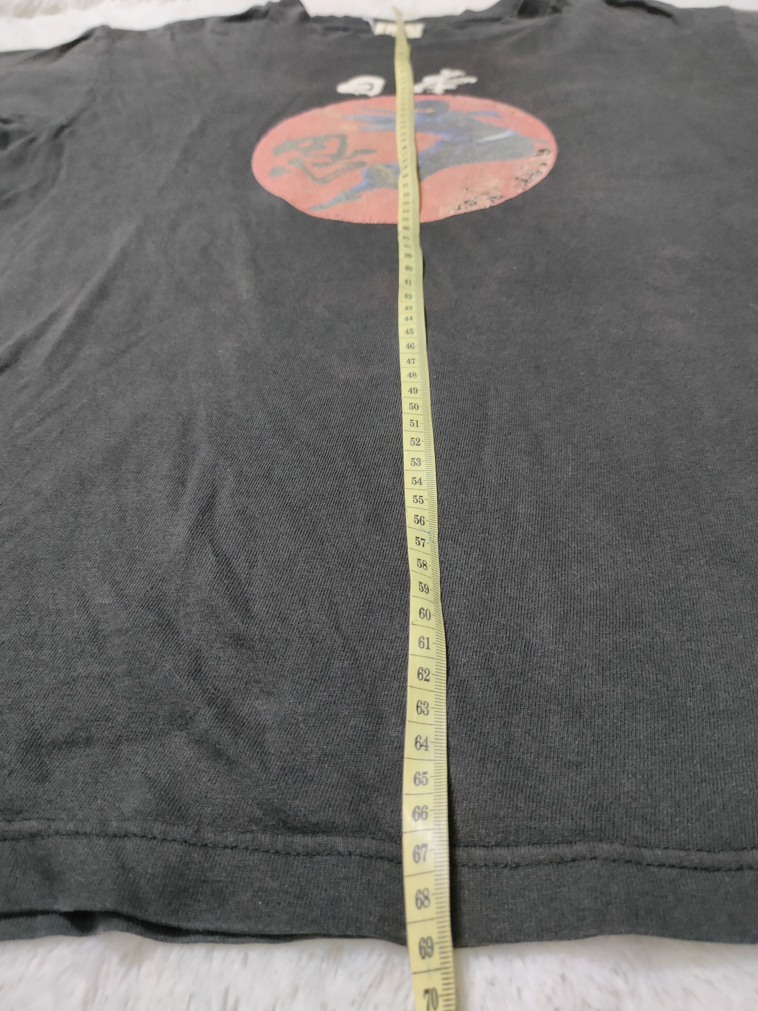 Japanese Brand Vintage and faded Ninja art T-shirt Size US L / EU 52-54 / 3 - 7 Thumbnail