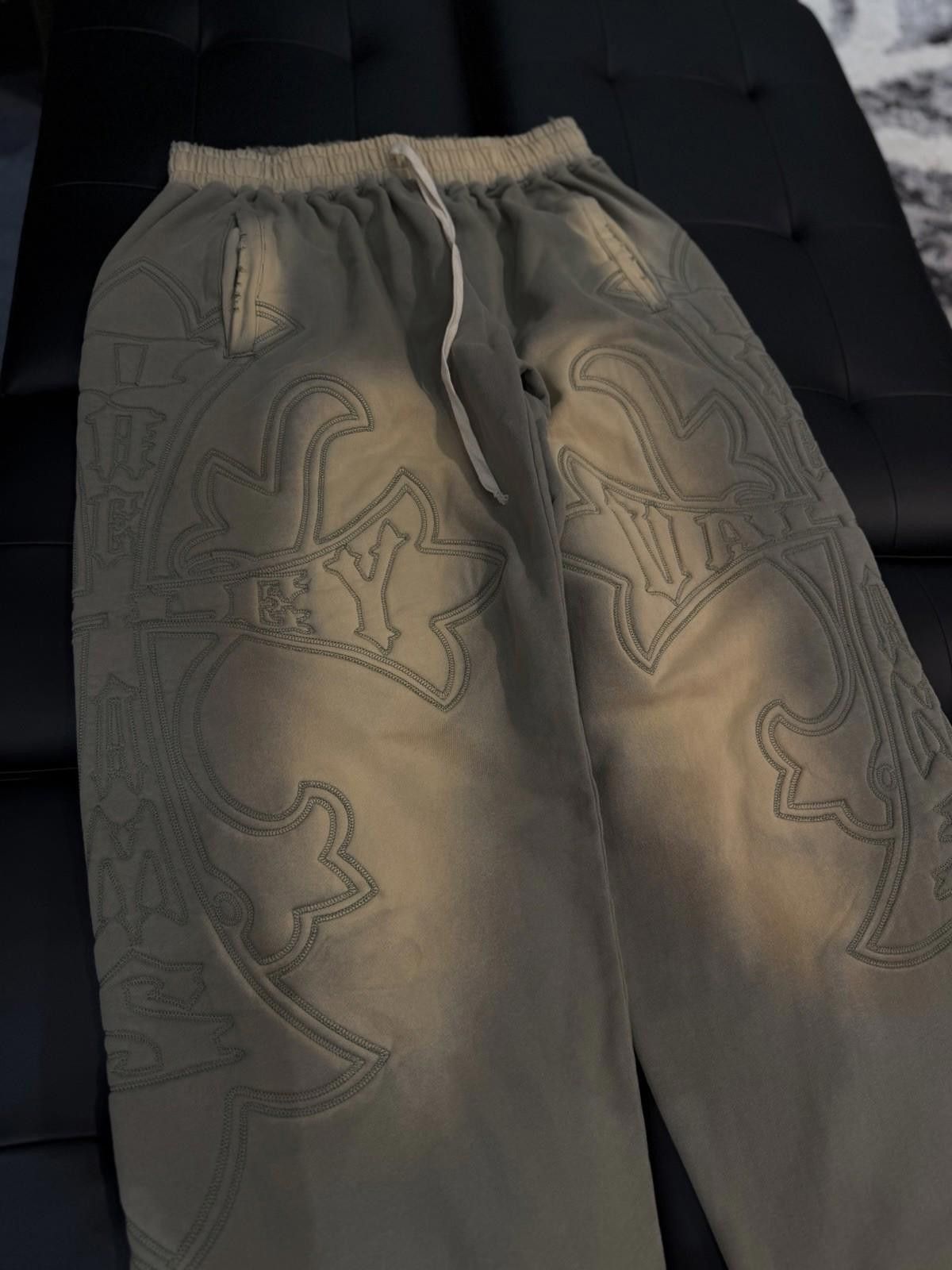 Vale Valley Cross Carved Drawstring Sweatpants Medium NEW Vale Size US 32 / EU 48 - 4 Thumbnail