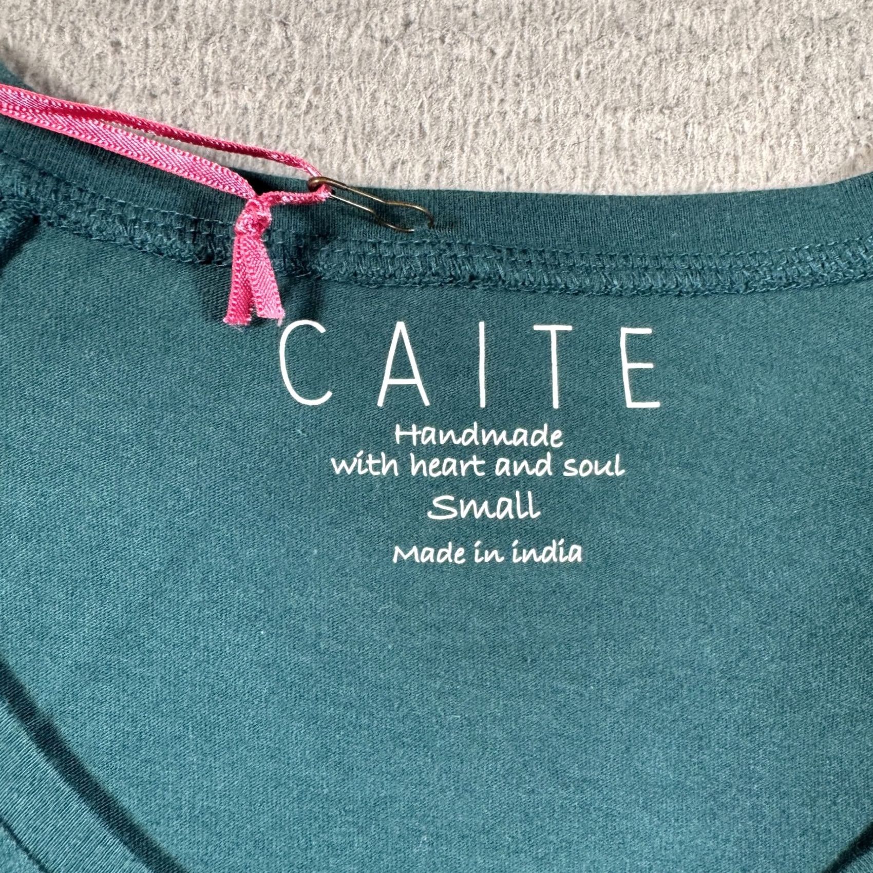 Altea CAITE Aisha Tunic Top Women Small Green Embroidered Floral Round Neck 3/4 Sleeve NWT Size S / US 4 / IT 40 - 3 Thumbnail
