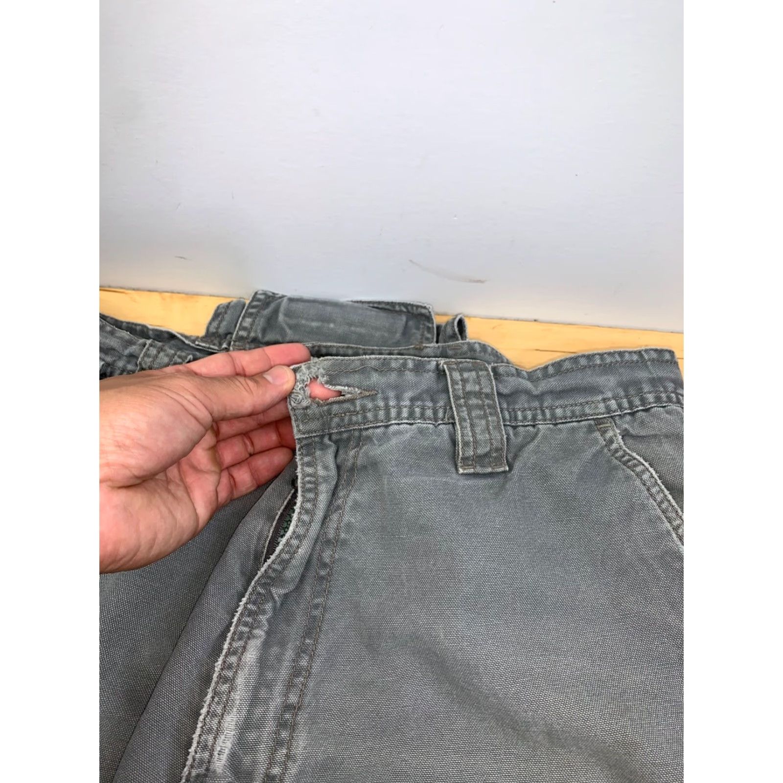 Vintage VINTAGE Canyon River Blues Double Cargo Jeans Mens 34x32 Baggy Y2K Green Gray 11182 Size US 34 / EU 50 - 4 Thumbnail