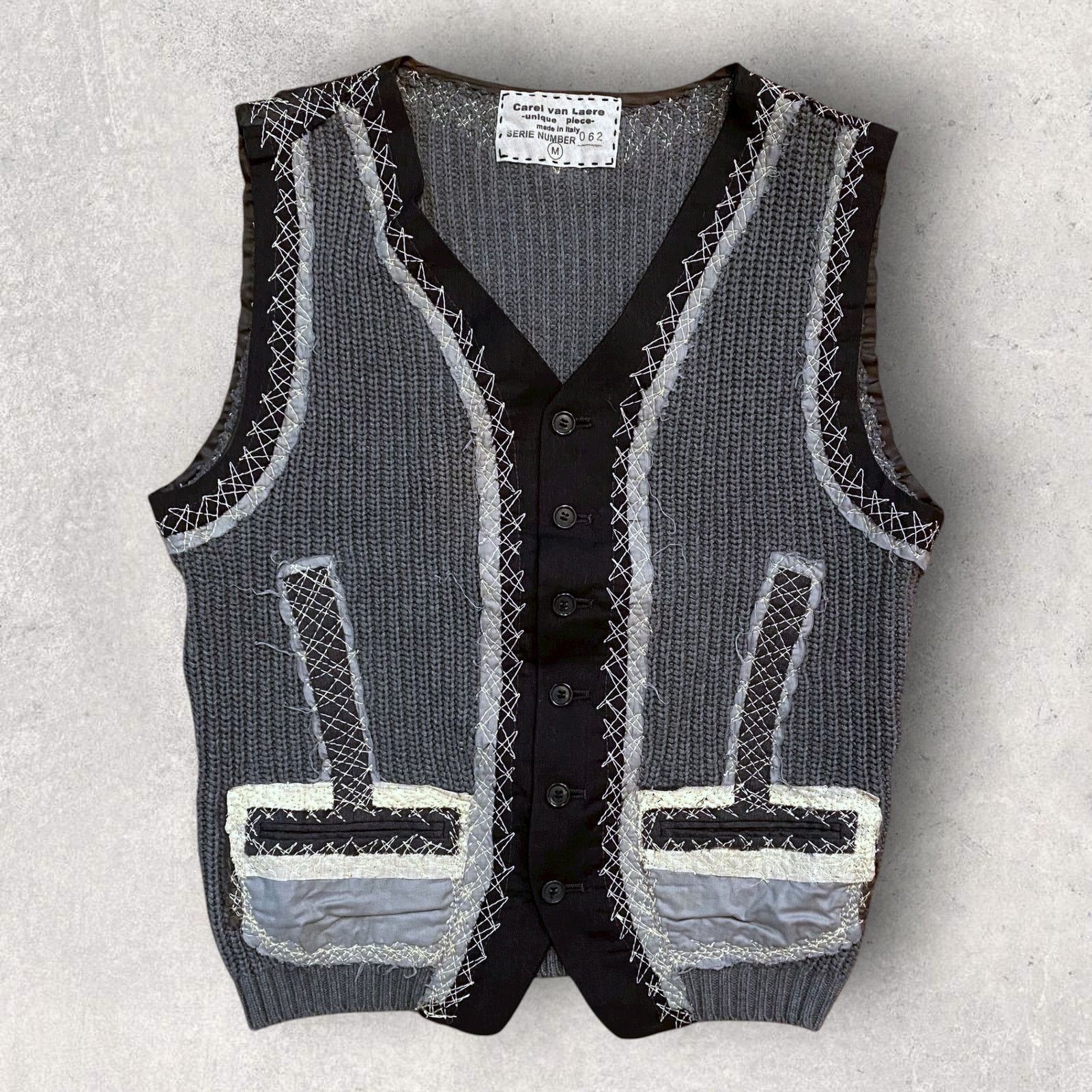 Japanese Brand Carel van Laere Stitched Embroidered Sweater Vest Size US M / EU 48-50 / 2 - 1 Thumbnail