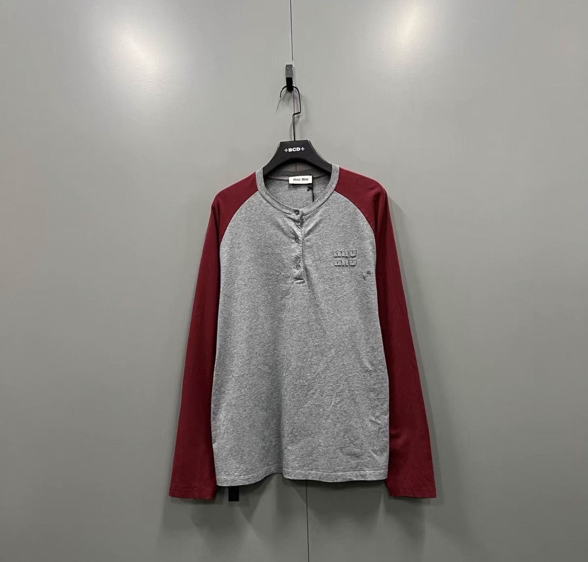 Miu Miu Miu Miu Color-block Embroidered Logo Long Sleeve J41 Size US L / EU 52-54 / 3 - 1 Thumbnail