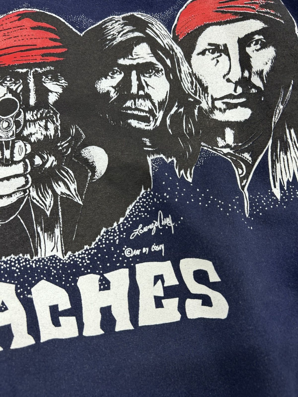 Vintage Vintage 90s Apache Indigenous Sweatshirt Crewneck Size US L / EU 52-54 / 3 - 4 Thumbnail