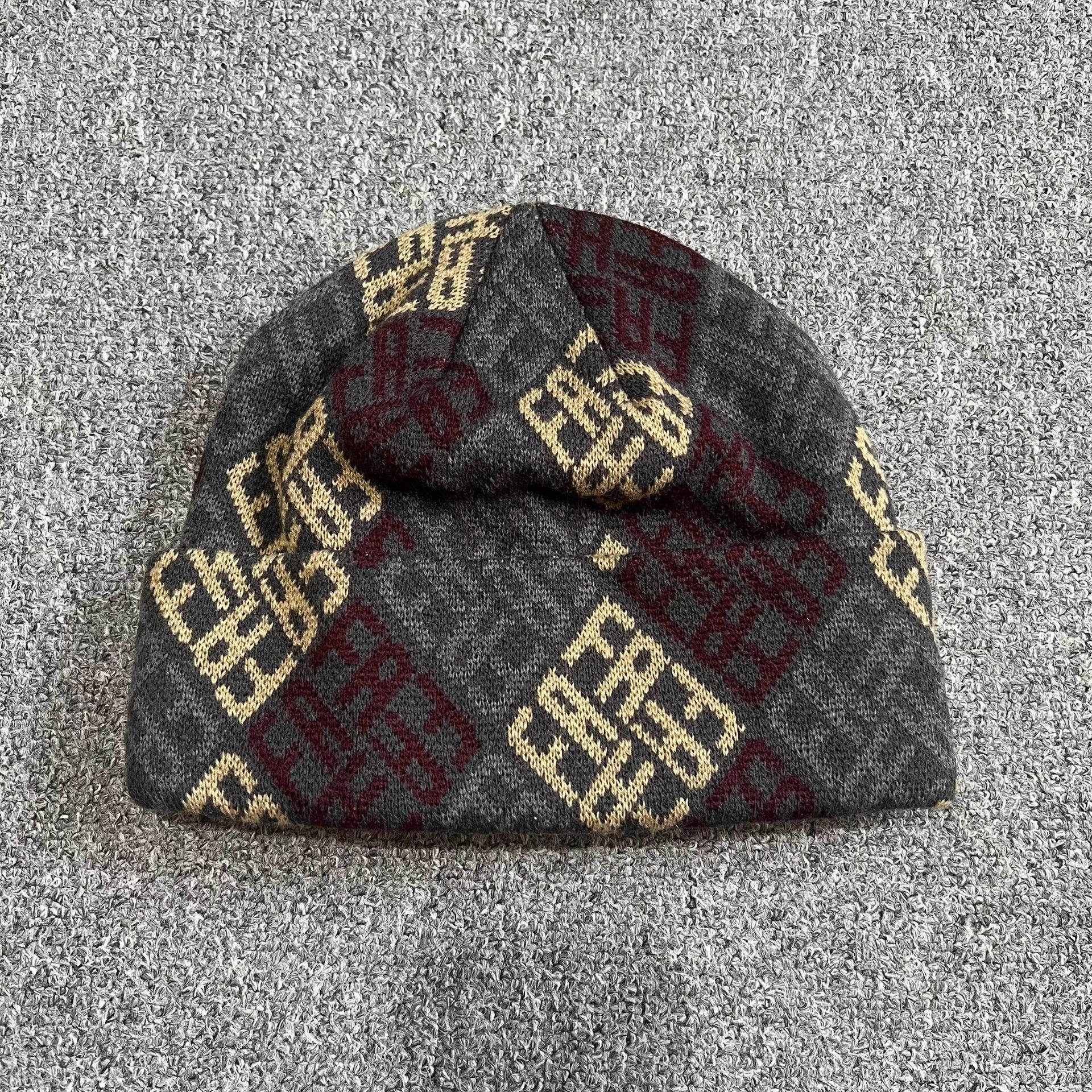 Fucking Awesome Fucking Awesome Old Money Style Knitted Beanie Q7 Size ONE SIZE - 5 Thumbnail