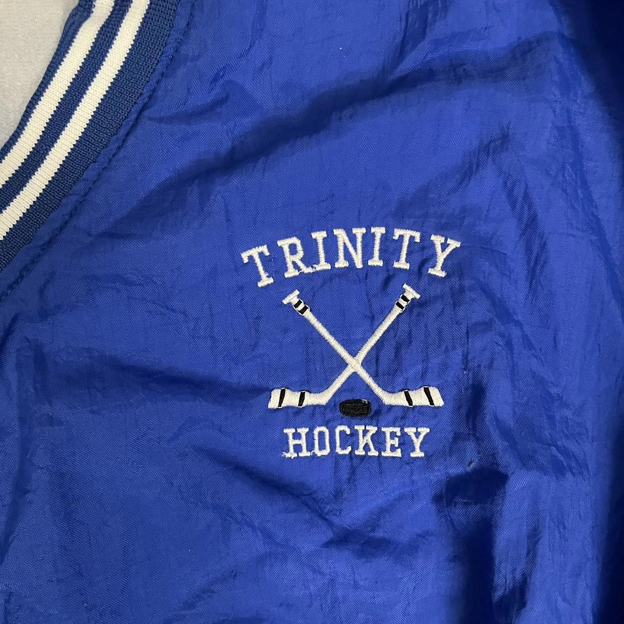 Designer Vintage 90s Blue and White Trinity Hockey v-neck Pullover Size US XL / EU 56 / 4 - 2 Thumbnail