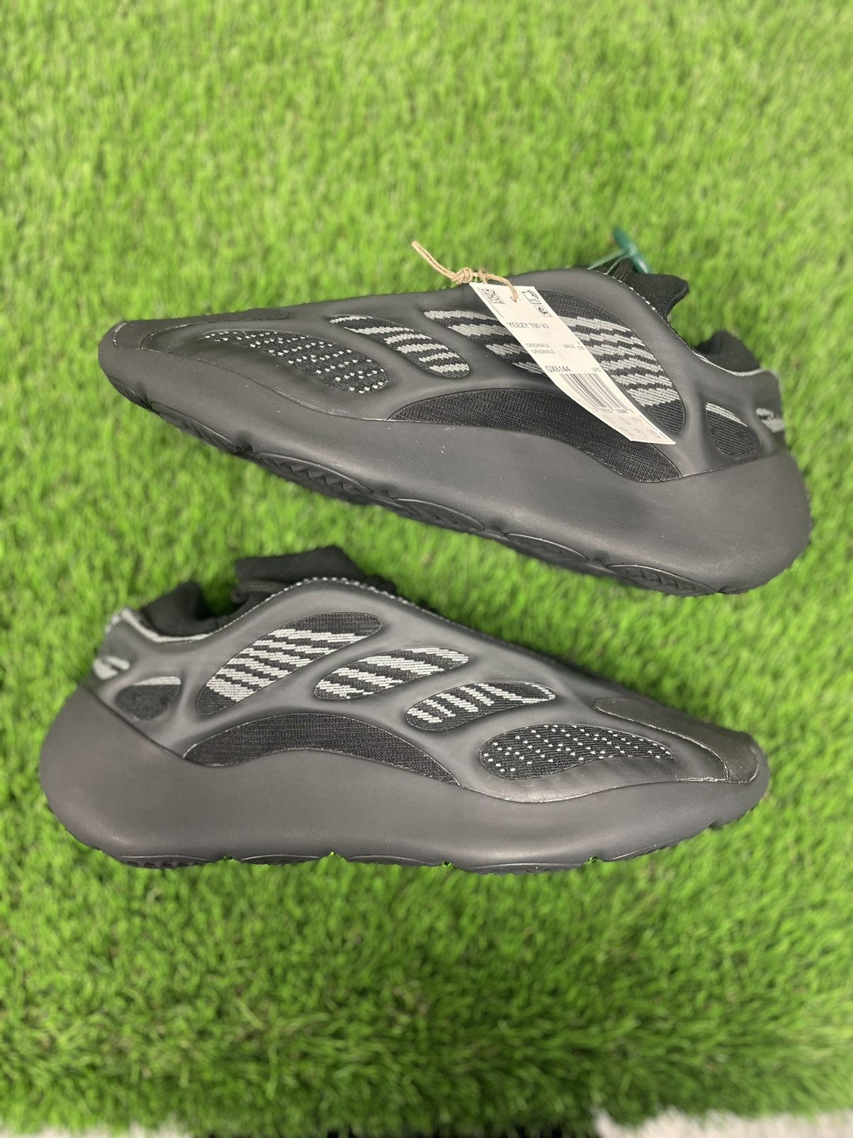 Yeezy 700 Dark Glow