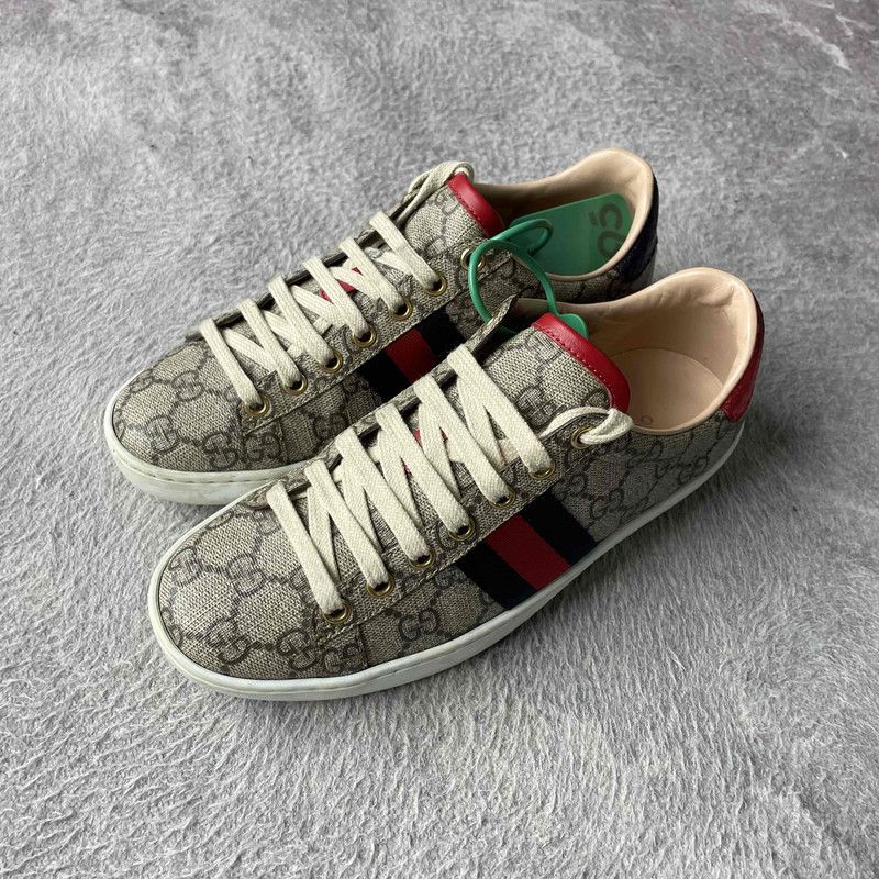 Gucci Gucci Ace GG Supreme Sneakers for Women 0079 Size US 5.5 / IT 35.5 - 1 Thumbnail