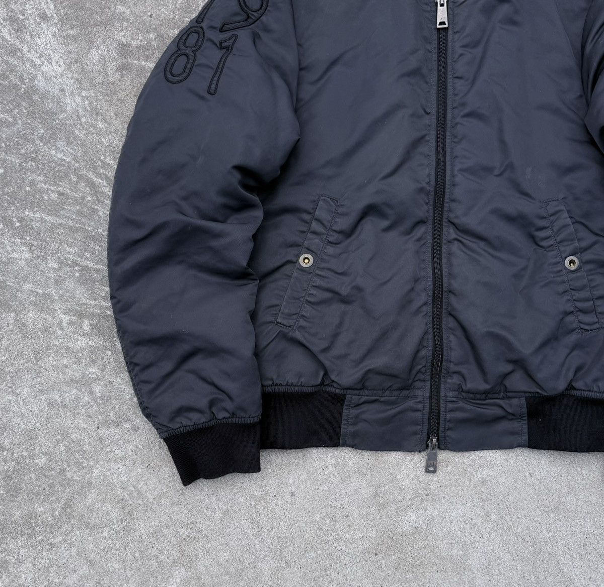 Armani × Vintage Vintage RARE Armani Y2K streetwear avantgarde luxury bomber Size US M / EU 48-50 / 2 - 9 Thumbnail