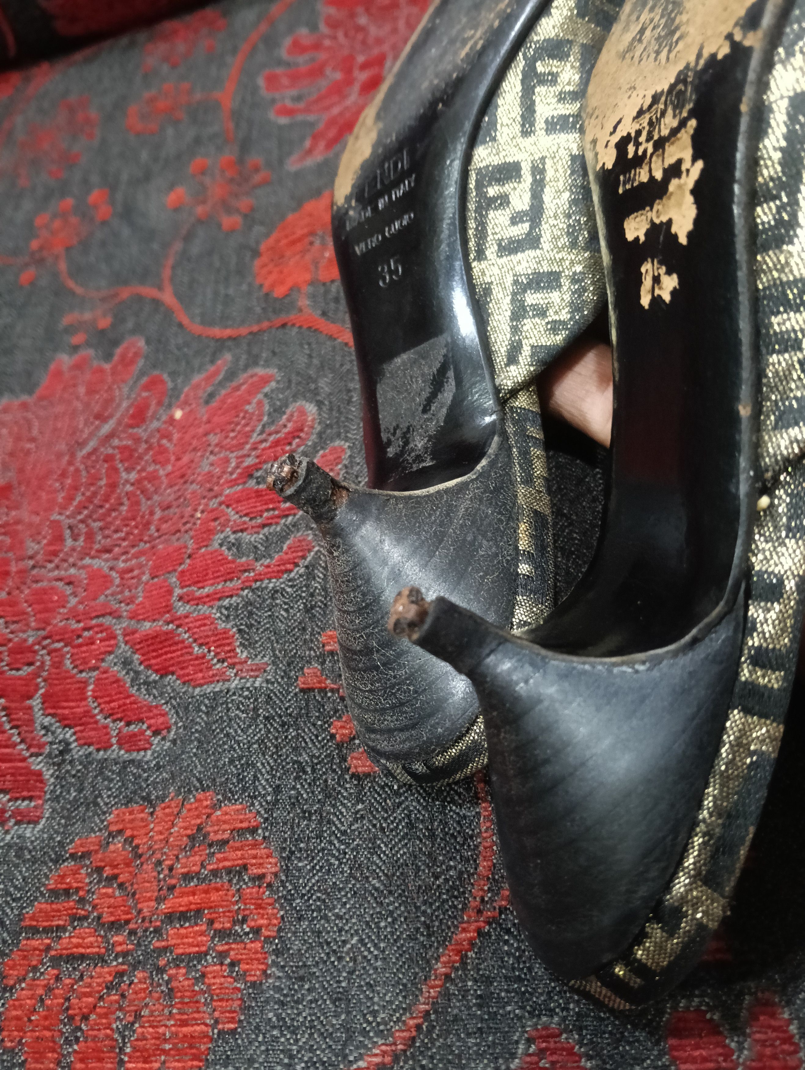 Fendi Vintage Fendi Monogram Vero Cuoio Size US 5 / IT 35 - 8 Thumbnail