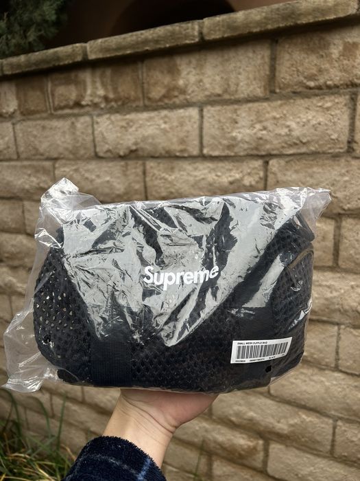 Supreme Supreme Mesh Mini Duffle Bag Black | Grailed