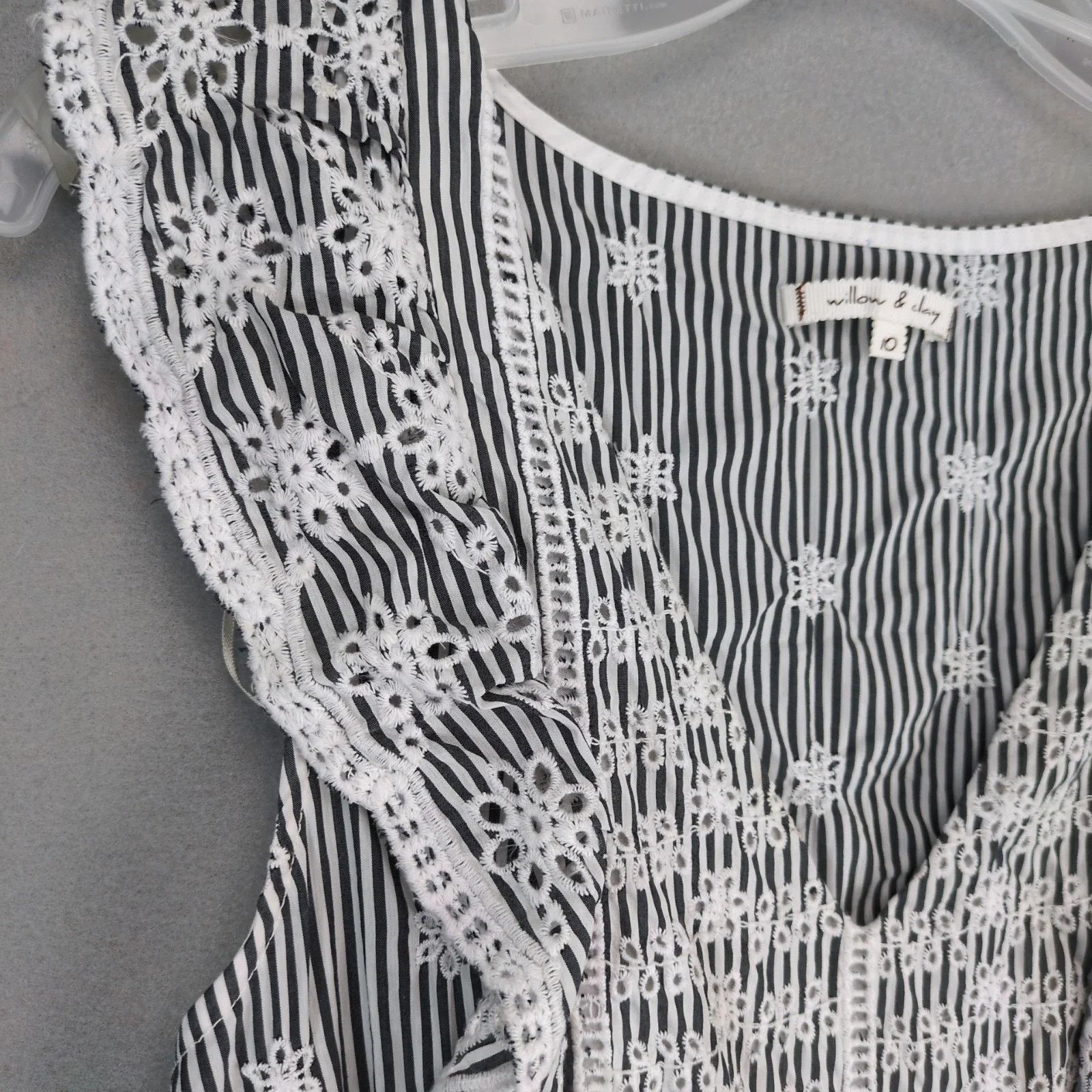 Other Willow & Clay Embroidered Floral Eyelet Lace Striped Dress Size L / US 10 / IT 46 - 9 Thumbnail