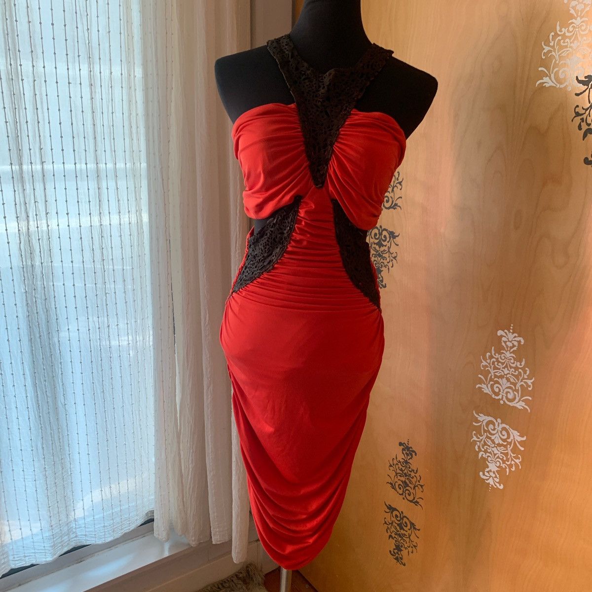 Bebe × Designer × Vintage Vintage Bebe y2k Red Cut-Out BodyCon Dress Size M / US 6-8 / IT 42-44 - 8 Thumbnail
